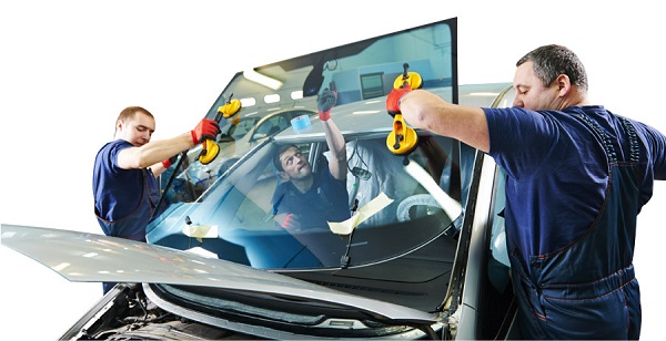 auto windshield replacement